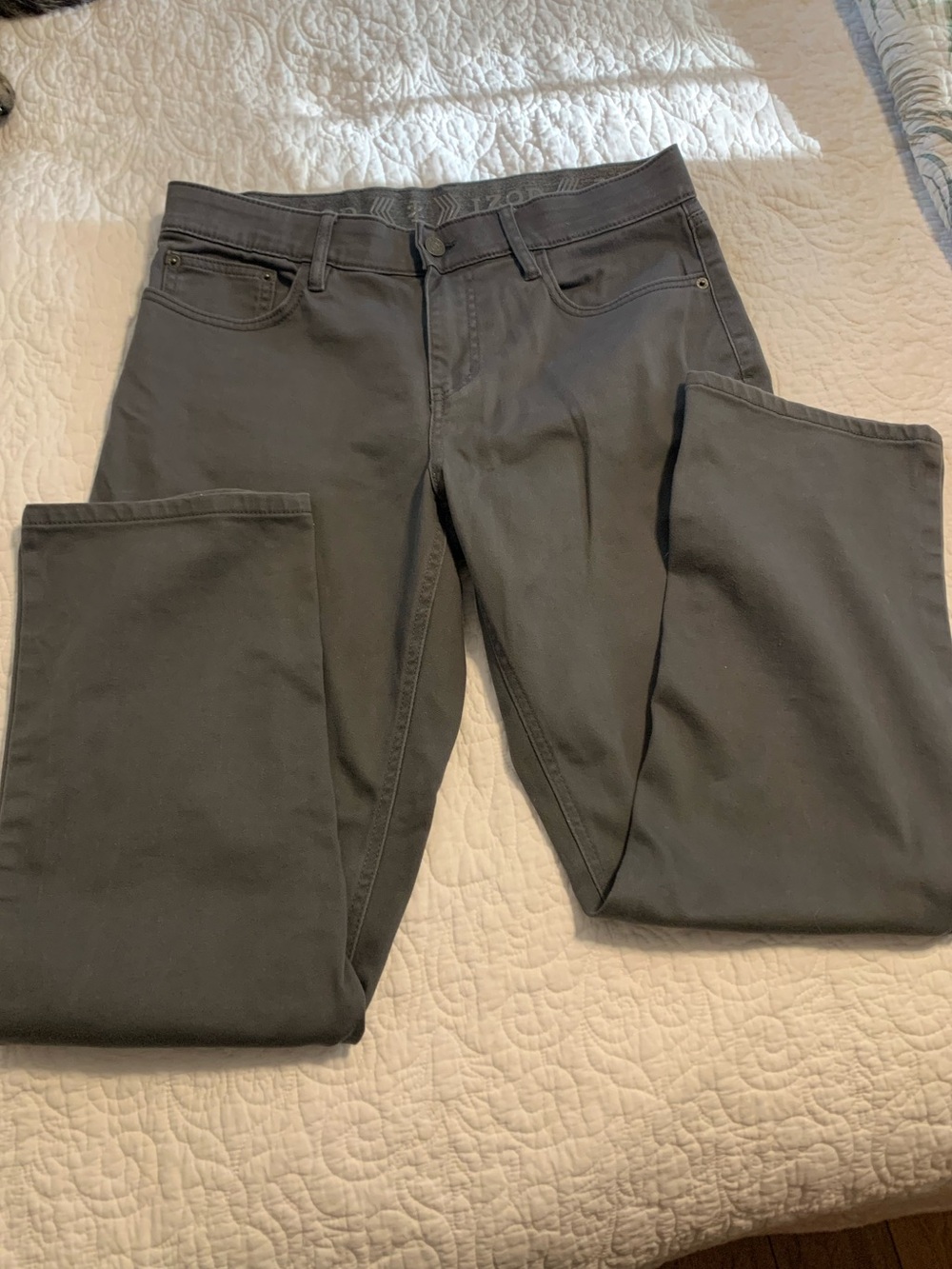 IZOD Men's Grey Pants